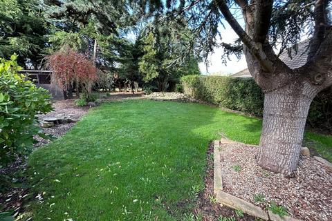 2 bedroom semi-detached house for sale, Main Road, Bourne