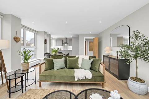 2 bedroom apartment for sale, Looms Lane, Bury St. Edmunds