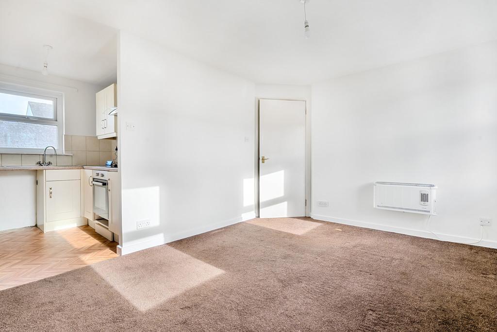 Living room/kitchen