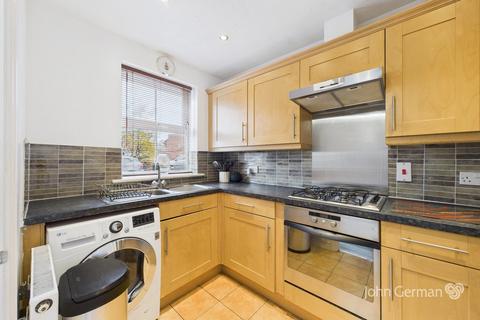 3 bedroom semi-detached house for sale, Broadbent Close, Darwin Park, Lichfield