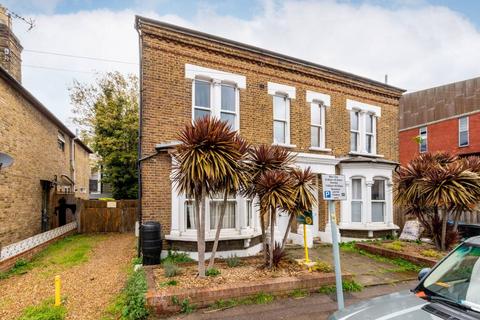 undefined, Hardman Road, Kingston, Kingston upon Thames, KT2