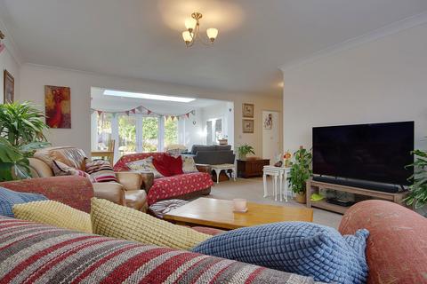 2 bedroom detached bungalow for sale, Copsewood Avenue, Bournemouth BH8