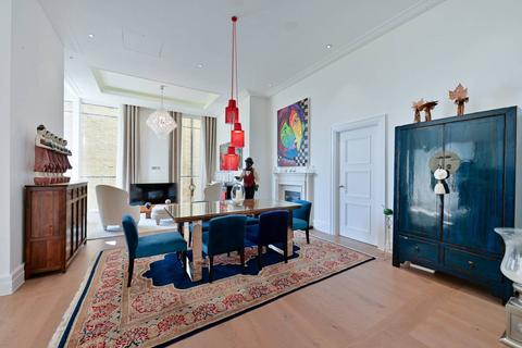 3 bedroom flat for sale, Chambers Park Hill, Copse Hill, London, SW20