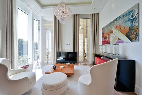 3 bedroom flat for sale, Chambers Park Hill, Copse Hill, London, SW20
