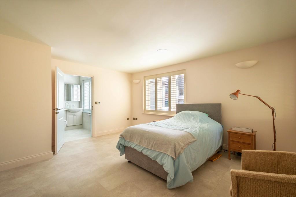 9a Chapel Street-13