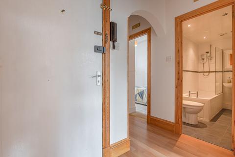 2 bedroom apartment to rent, Fonthill Road, Aberdeen