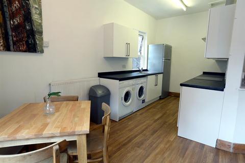 undefined, Wilmslow Road (445a), Withington, Manchester