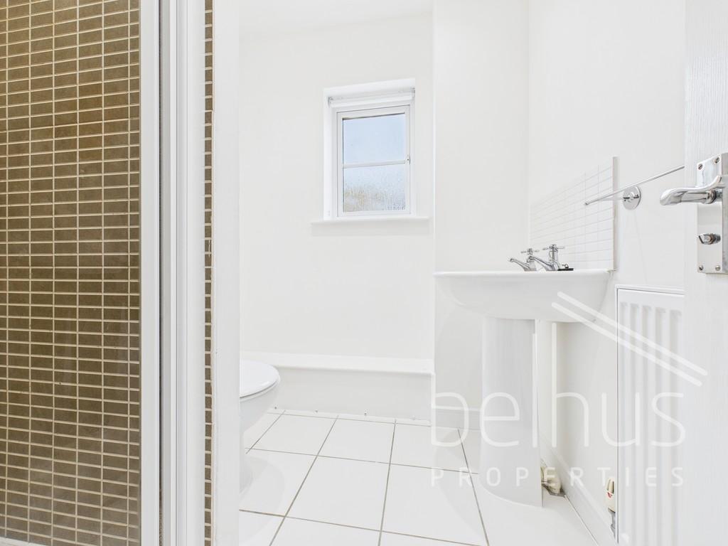 Ensuite to bedroom two