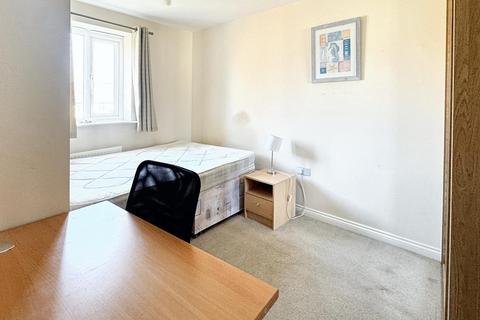 1 bedroom house to rent, Wood Mead, Bristol BS16