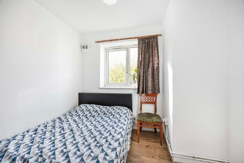 3 bedroom apartment for sale, Limborough House, Thomas Road, London, E14