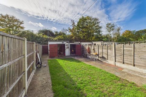 2 bedroom end of terrace house for sale, Angle Road, Grays, RM20
