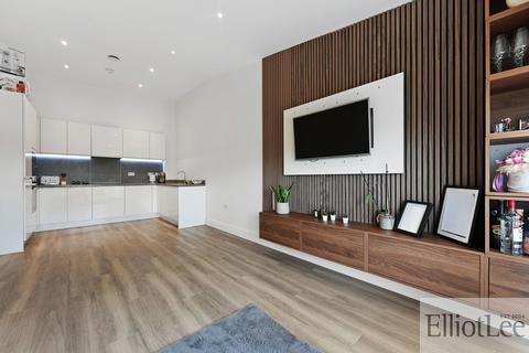 undefined, Frazer Nash Close, Isleworth TW7