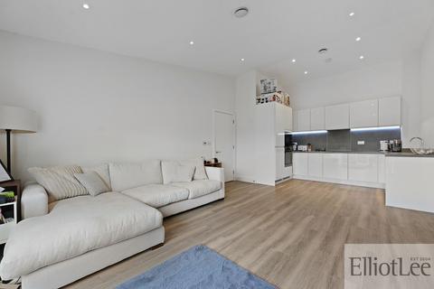 undefined, Frazer Nash Close, Isleworth TW7