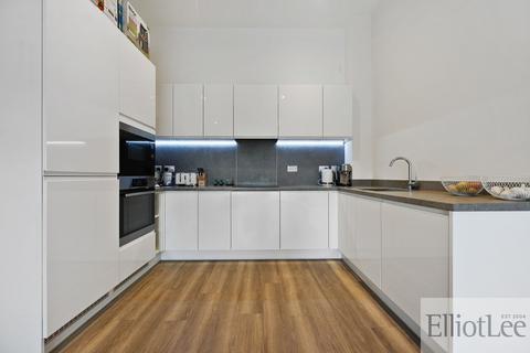 undefined, Frazer Nash Close, Isleworth TW7