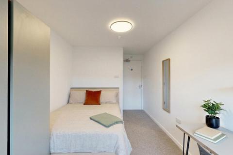 4 bedroom flat to rent, Leazes Parade Holland Drive, Newcastle NE2