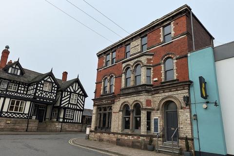 Office to rent - Swan Bank, Congleton