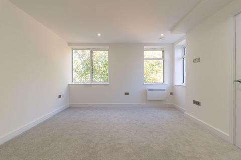 undefined, Mitchley Hill, South Croydon