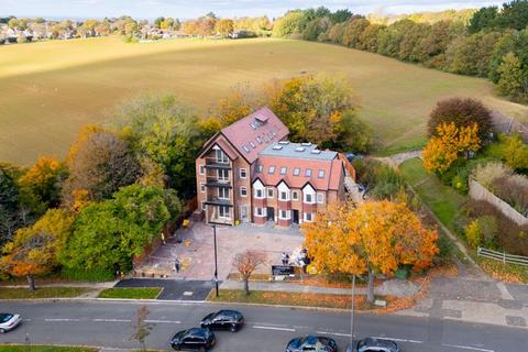 undefined, Mitchley Hill, South Croydon