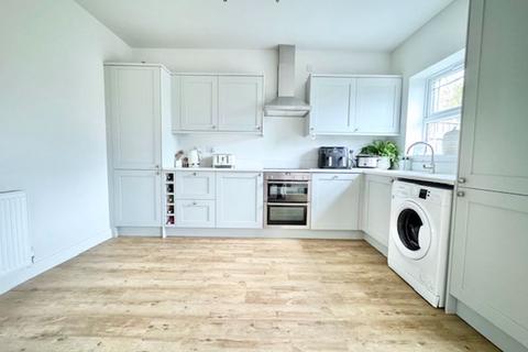 3 bedroom terraced house for sale, PASTURE LANE, SCARTHO PARK, GRIMSBY