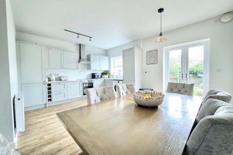 3 bedroom terraced house for sale, PASTURE LANE, SCARTHO PARK, GRIMSBY