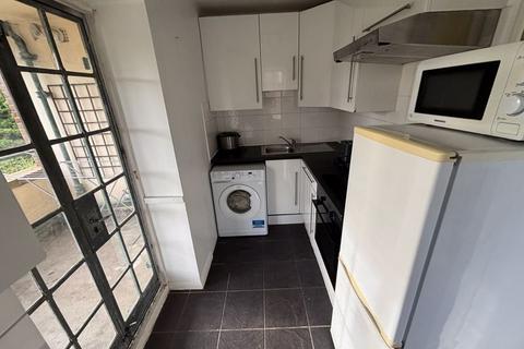 undefined, The Pantiles, Finchley Road, Temple Fortune, Greater London, NW11 6XX