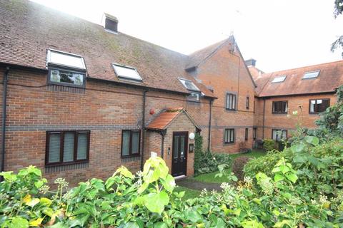 undefined, Thame
