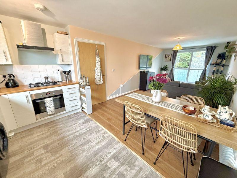 Kitchen/Living