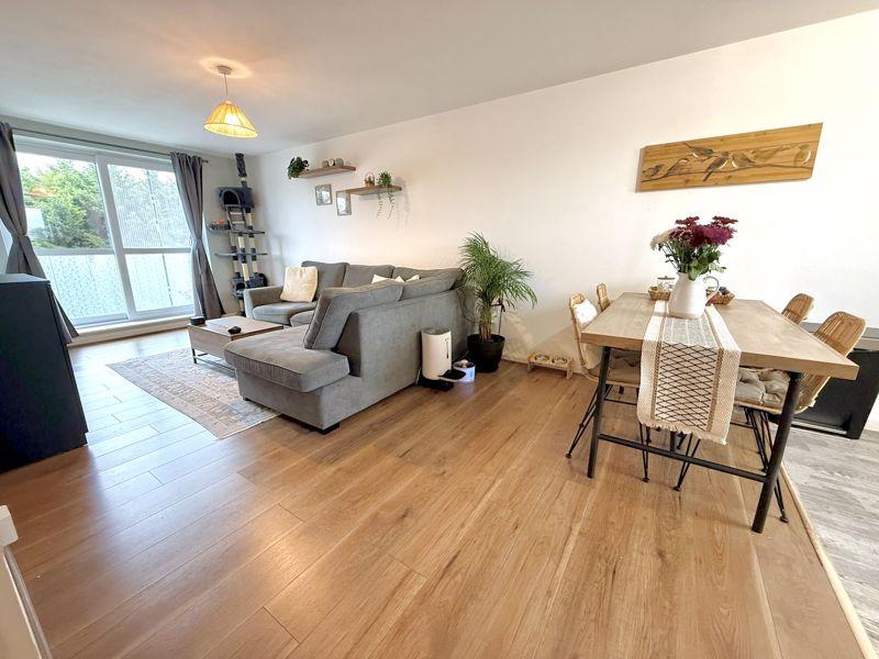 Kitchen/Living