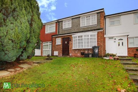 3 bedroom terraced house for sale, The Springs, Turnford