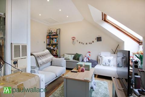 1 bedroom semi-detached house for sale, Benedictine Gate, Cheshunt