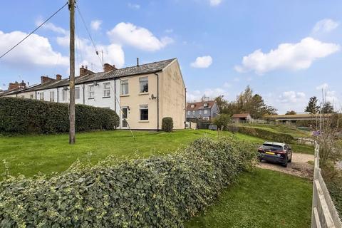 2 bedroom end of terrace house for sale, Hamstreet