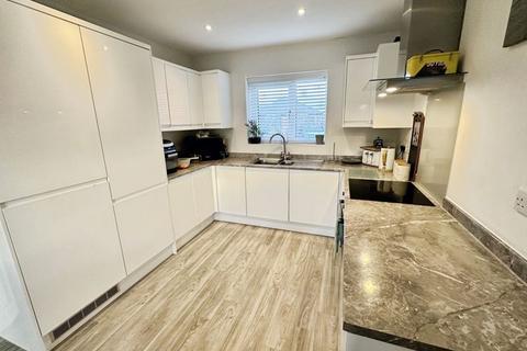 undefined, Mannings Road, Frating, CO7
