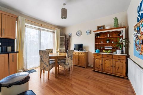 4 bedroom semi-detached house for sale, Dibdin Road, Sutton