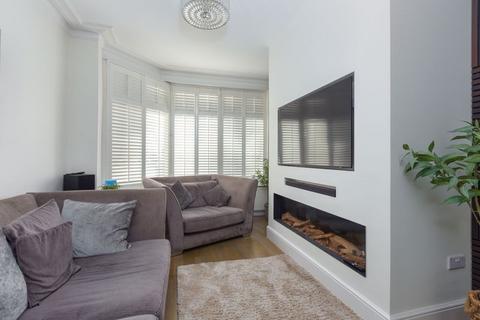 3 bedroom terraced house for sale, Neville Road, Salford M7