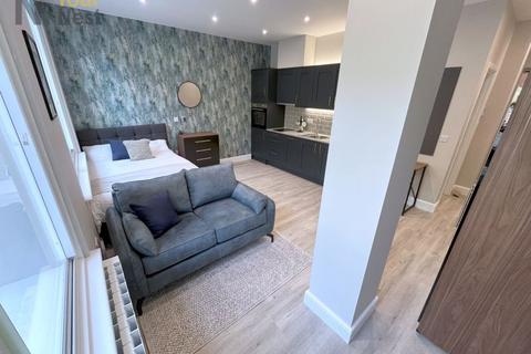 1 bedroom apartment to rent, Apartment 17, Centaur House, Great George Street Leeds, LS1 3LA