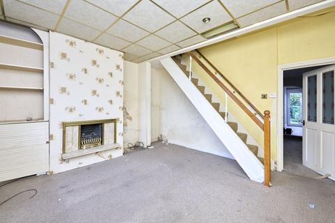 2 bedroom end of terrace house for sale, Platt Lane, Wigan WN1