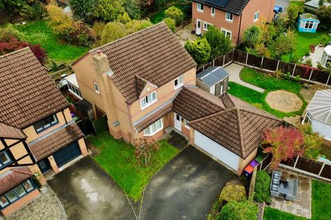 4 bedroom detached house for sale, Stableyard Court, Telford TF4