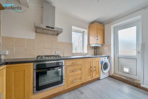4 bedroom detached house to rent, Ringmer Drive, East Sussex BN1