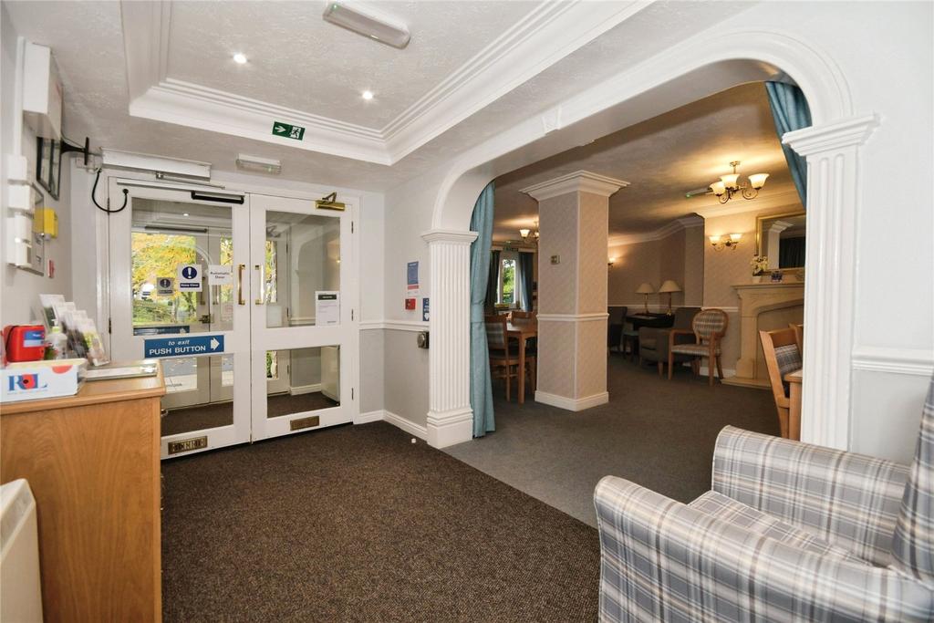 Communal Lounge