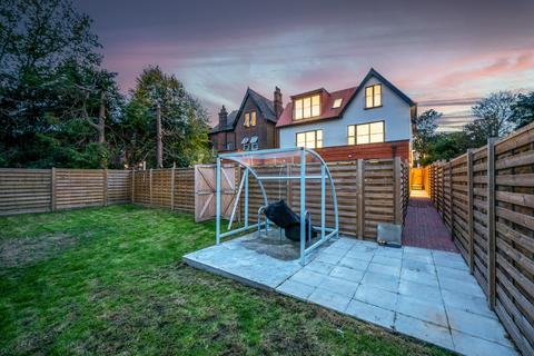 undefined, Elisabeth Court, Bromley BR1