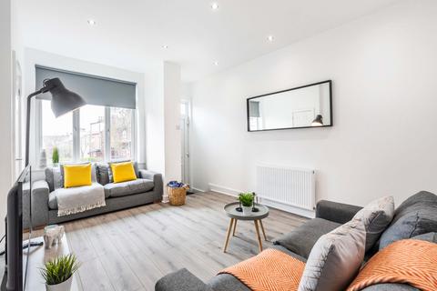 6 bedroom house to rent, Lucas Street, Leeds LS6