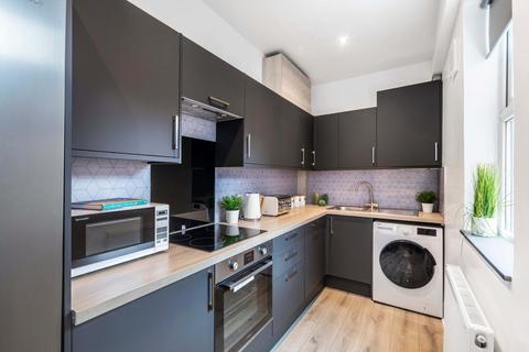 6 bedroom house to rent, Lucas Street, Leeds LS6