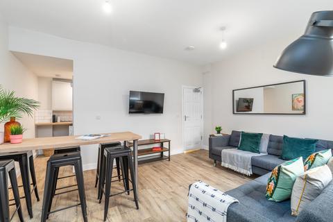 6 bedroom house to rent, Burley Road, Leeds LS4