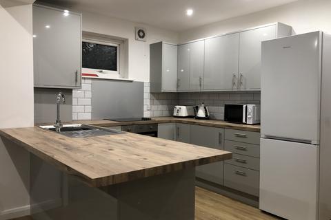 Langdale Avenue, Leeds LS6