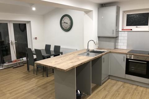 undefined, Langdale Avenue, Leeds LS6