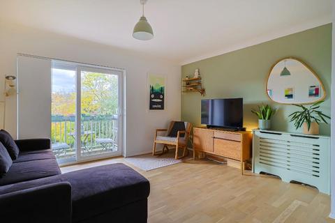 undefined, Theresas Walk, South Croydon, CR2 0AU