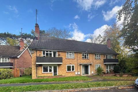 2 bedroom flat for sale, Hayes Lane, Kenley, CR8 5LB