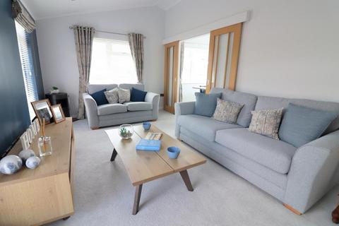 2 bedroom park home for sale, Totternhoe LU6
