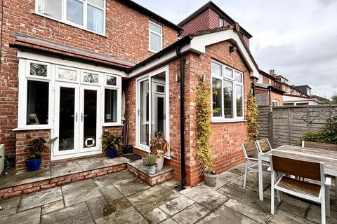 undefined, Crossfield Grove, Woodsmoor