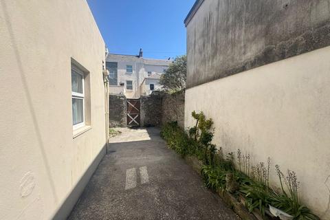 undefined, Mount Street, Plymouth PL4